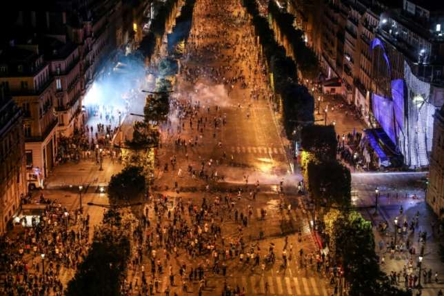 Clashes, road accidents mar French World Cup partying