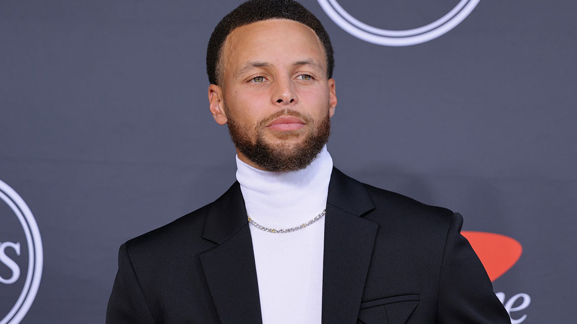 Steph Curry To Ink $1 Billion Lifetime Contract With Under Armour