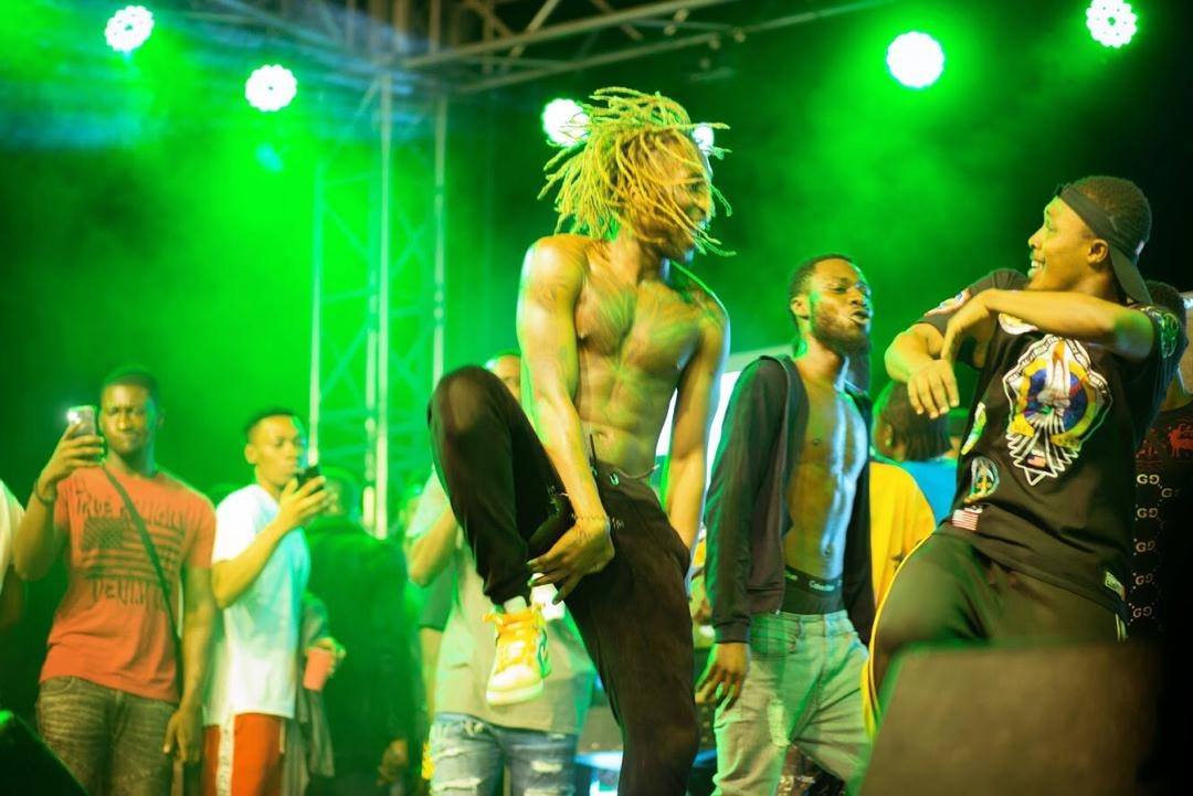 (VIdeo) Kwam And Flava Insane Performance At WatsUpTV 67 Legon Hall Week Artiste Night.