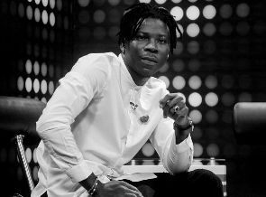 Stonebwoy inks a deal with Zylofon Media